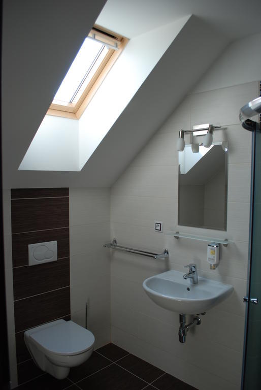 Penzion Na Dedine Mutěnice Kamer foto